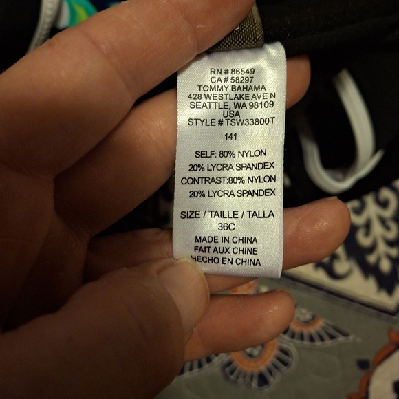 New Tommy Bahama Island Cays Cabana Underwire Halter Bikini Top. - Picture 10 of 13